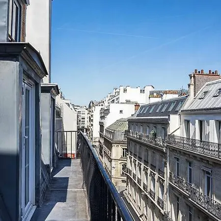 Champs Elysee - Hotel *