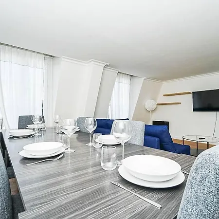 Champs Elysee - Hotel Parijs