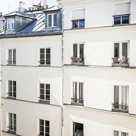 Apartment Champs Elysee -