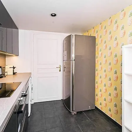 Apartment Champs Elysee -