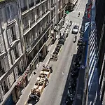 Champs Elysee - Hotel Paris