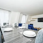 Champs Elysee - Hotel Paris