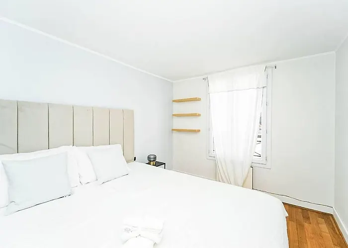 Champs Elysee - Hotell *